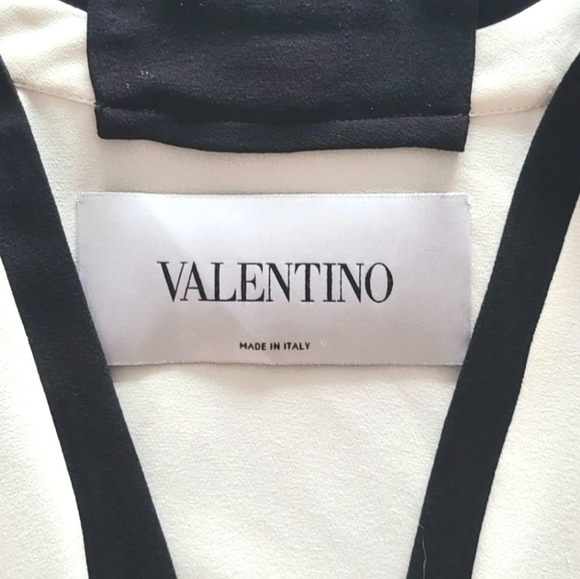 Valentino Two-Tone Ruched Waist Gown, Ivory | Black, Size 6, NWT - Picture 12 of 16